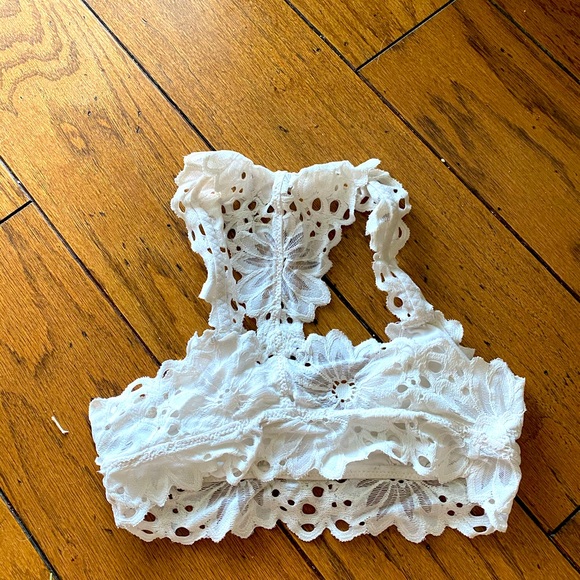 Woman’s bralette - Picture 2 of 2